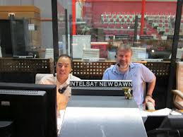 مصر اليوم - اكتمال تغطية خدمة الإنترنت عبر الياه سات في 28 دولة